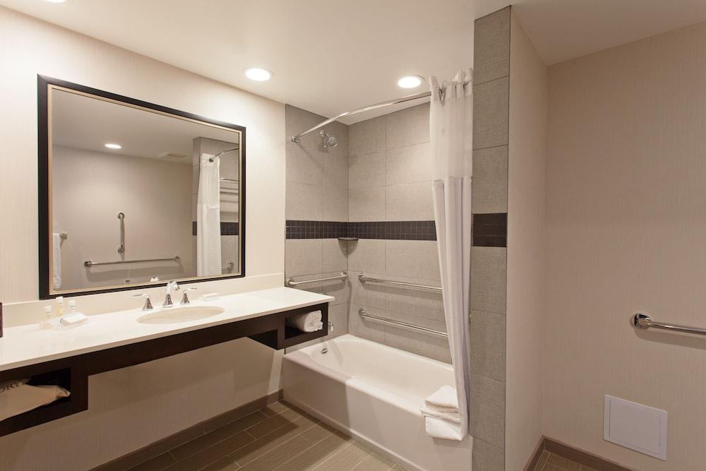 Hilton Garden Inn Irvine/Orange County Airport Exterior foto