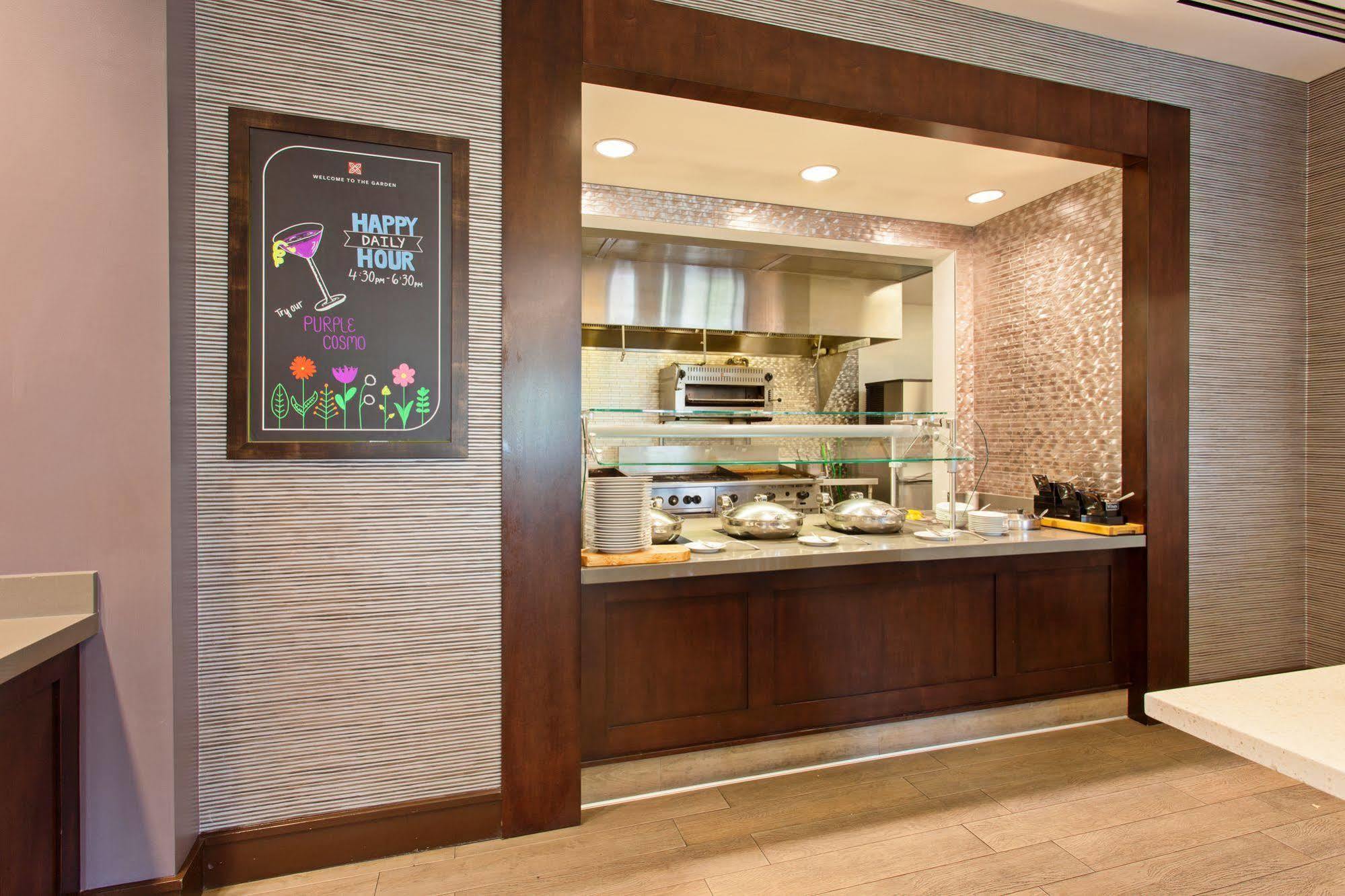 Hilton Garden Inn Irvine/Orange County Airport Exterior foto